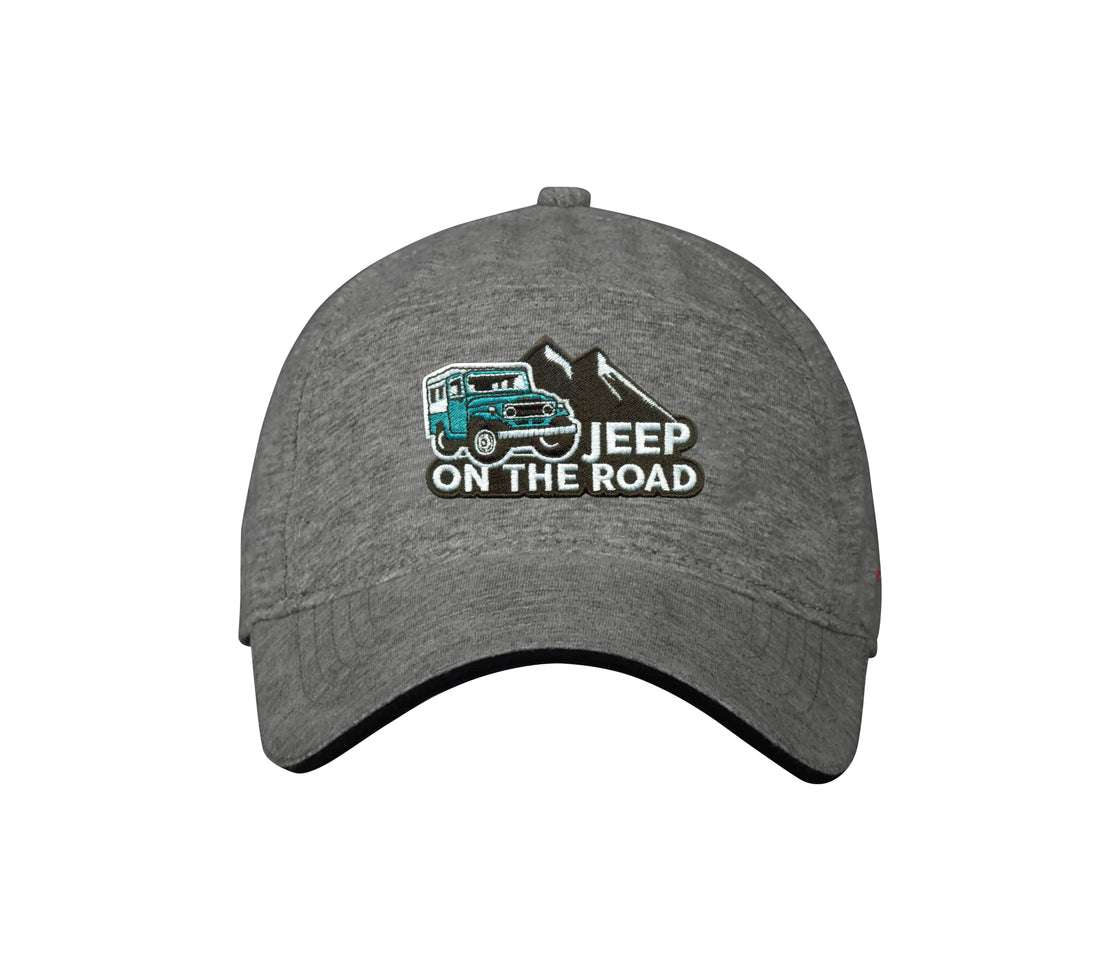 AE05-1016 Jeep On the Road